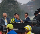 Giro in carrozza per i vincitori del GP del Jockey Club di MIlano G1: da sinistra Felice Villa proprietario, il fantino Fabio Branca e l'allenatore Stefano Botti