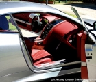Gli interni dell'Aston Martin DB9