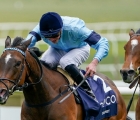 Cachet-driven-clear-by-james-doyle-to-win-the-1000-guineas-nmarket-uk-1-maggio-2022