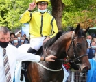 christophe-soumillon-et-son-agent-giovanni-laplace-depuis-la-victorie-dan-le-prix-morny