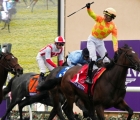 celebrity-chef-bobby-flay-owner-breeder-of-breeders-cup-juvenile-fillies-turf-winner-pizza-bianca-usa-del-mar-06-11-2021
