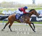 carlo-ancelotti-e-alessandro-botti-honor-and-pleasure-vince-a-lingfield-uk-15-04-2022