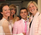 Un gruppo di amici e proprietari rigorosamente pink touch