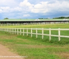 Le stabling facilities ed i paddocks attigui