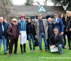 Il Team Marcialis coi proprietari della Sc. Tignanello ed il fantino Pier Charle Boudot