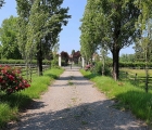 Una delle due entrate dell'Azienda Agricola Razza Ticino