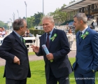 Da sinistra:il dott. Giorgio Sandi (Amministratore Delegato Snai S.p.A.), Josè Altafini, dott. Stefano Marzullo (amministratore delegato Trenno S.p.A.)