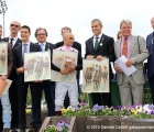 Premiazione con al centro il Fantino Dario Vargiu, a sinistra l'allenatore Vitabile, a destra il Dr. Marzullo con Mario Sivieri e dietro la delegazione tedesca